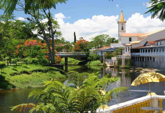 Nhundiaquara Hotel E Restaurante モヘチス エクステリア 写真